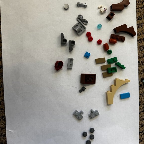 LEGO FRIENDS: Mia's Tree House (41335) Retired Incomplete - Picture 8 of 8